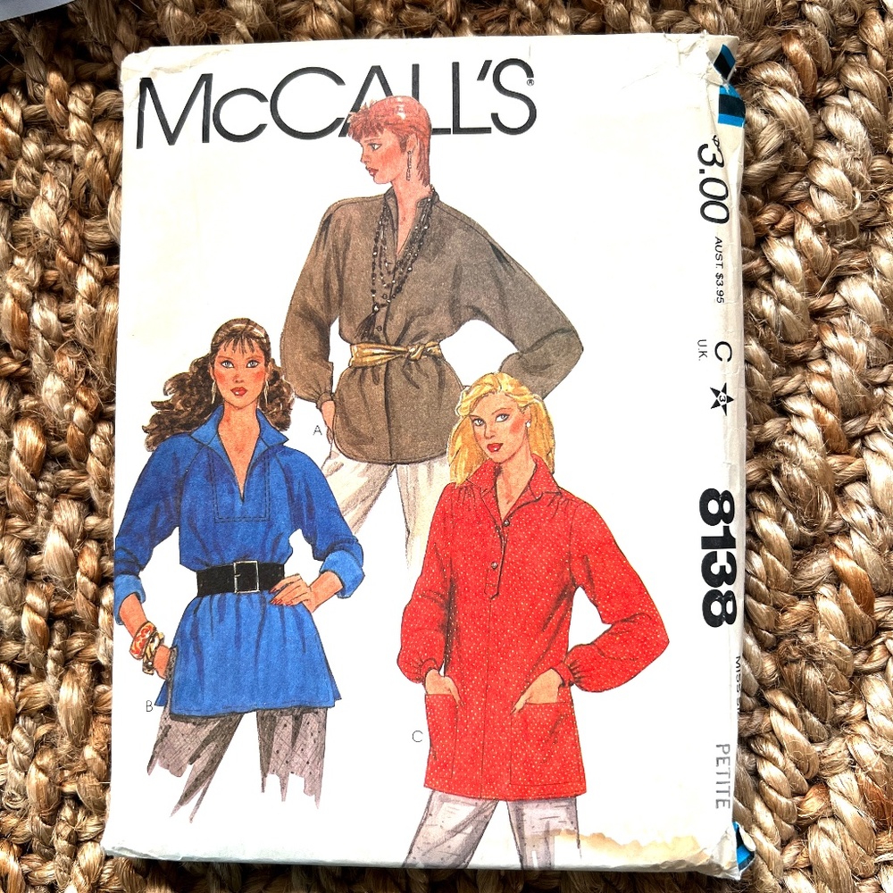 McCalls pattern 8138 Dolman, Raglan or set in sleeve Top, Tunic